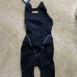 Arena Powerskin Carbon Core Flex